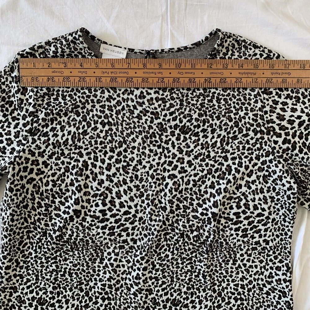 Van Heusen Stretch Knit Top Sz L Brown Neutral Leopard Cheetah Y2K Office Casual - Picture 9 of 14